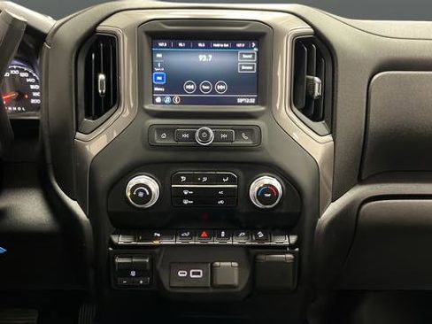 Used 2023 GMC Sierra 2500 Pro image 14