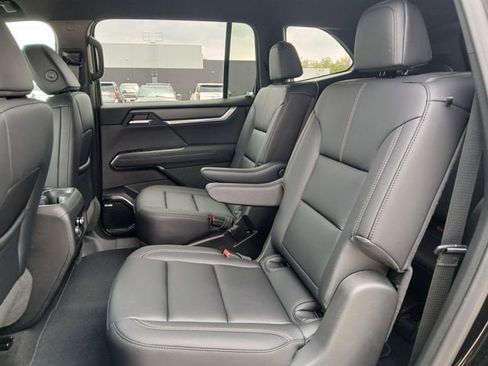 New 2026 GMC Acadia Elevation w/ Black Edition AWD/4WD image 13