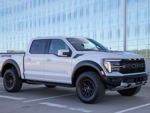 Used 2025 Ford F150 Raptor image 56