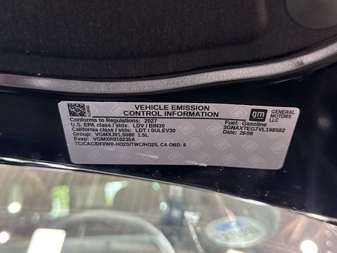 New 2027 Chevrolet Equinox RS w/ Convenience Package III AWD/4WD image 38