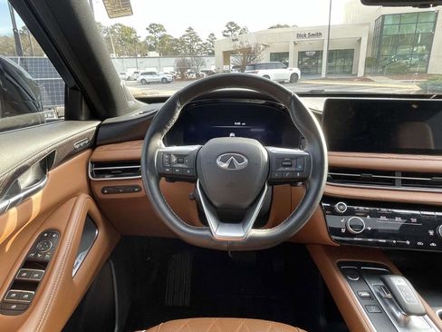 Used 2025 INFINITI QX60 Autograph w/ Cargo Package image 15