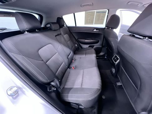 Used 2019 Kia Sportage LX FWD image 37