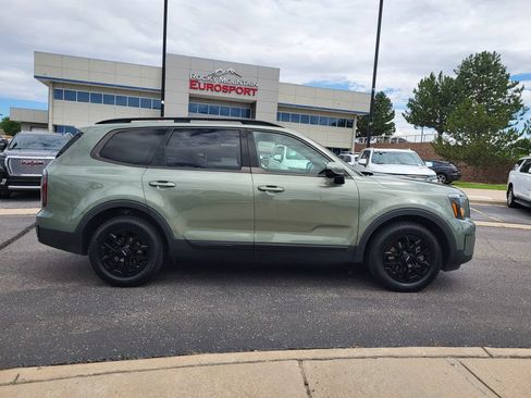 Used 2024 Kia Telluride SX Prestige X-Pro AWD/4WD image 3