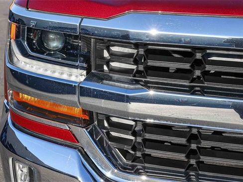 Used 2016 Chevrolet Silverado 1500 LT w/ All Star Edition image 10