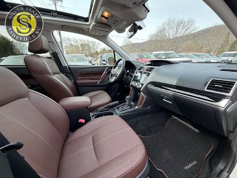 Used 2017 Subaru Forester 2.5i Touring image 16