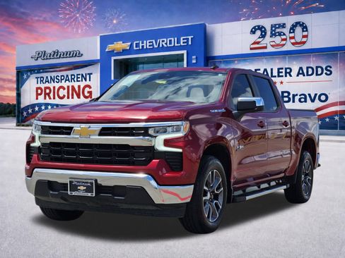 Used 2024 Chevrolet Silverado 1500 LT RWD image 2