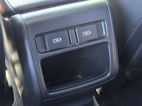 Used 2022 Honda Accord Sport image 11