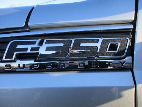 Used 2014 Ford F350 Lariat w/ Chrome Package image 12