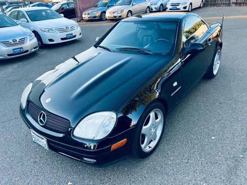 Used 1999 Mercedes-Benz SLK 230 image 1