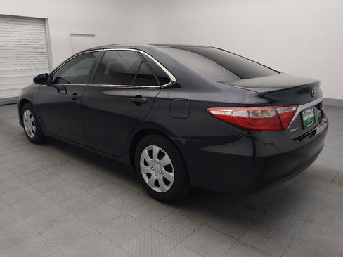 Used 2015 Toyota Camry LE FWD image 3