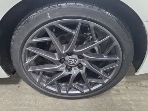 Used 2025 Toyota Camry XSE image 5