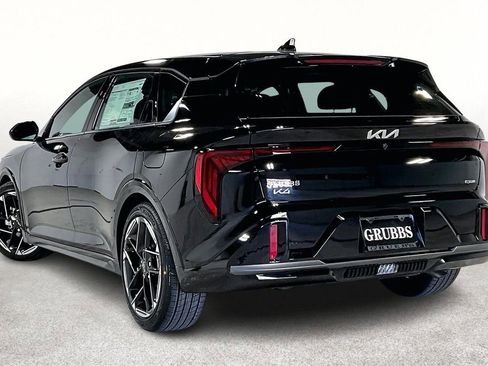 New 2026 Kia K4 GT-Line FWD image 4