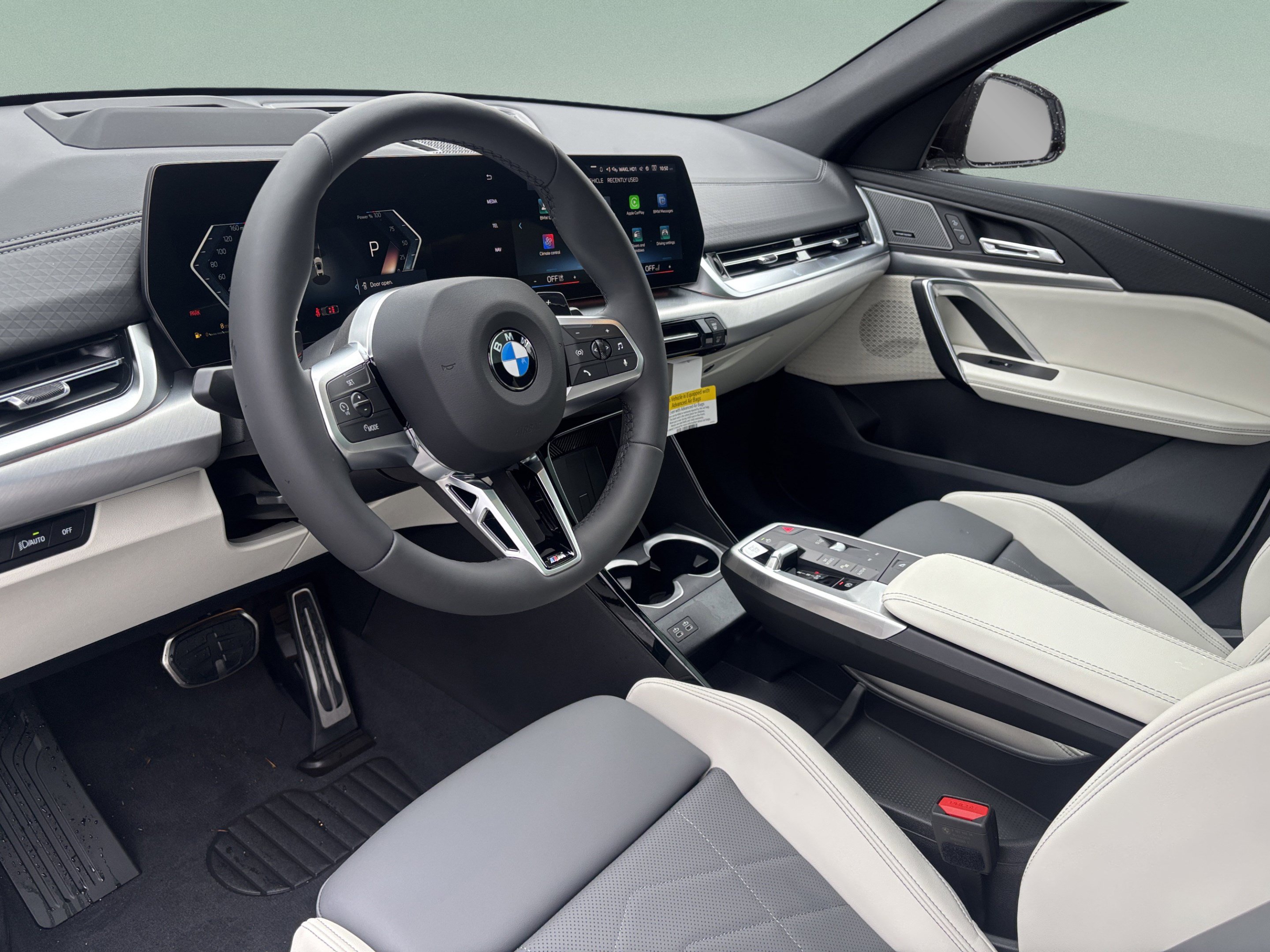 Used 2026 BMW X2 xDrive28i w/ Technology Package AWD/4WD image 11