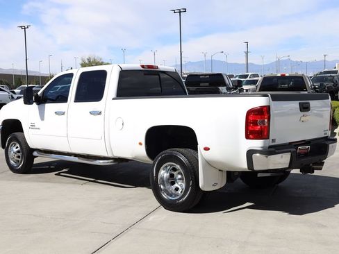 Used 2008 Chevrolet Silverado 3500 LTZ AWD/4WD image 4
