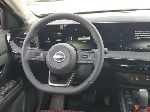 New 2026 Nissan Kicks SR image 8