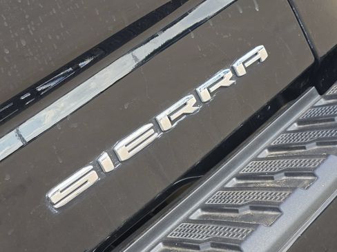 Used 2025 GMC Sierra 1500 Denali AWD/4WD image 33