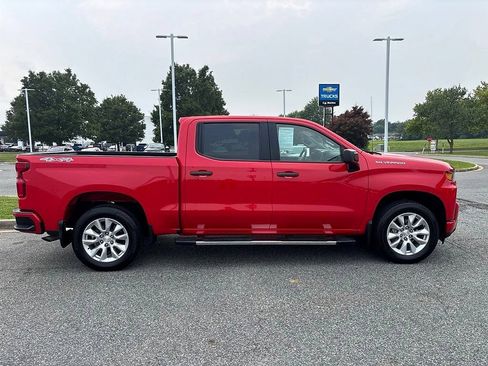 Certified 2022 Chevrolet Silverado 1500 Custom w/ Safety Confidence Package AWD/4WD image 10
