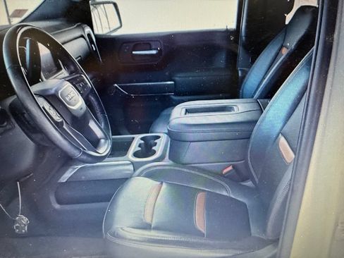 Used 2022 GMC Sierra 1500 AT4 AWD/4WD image 2