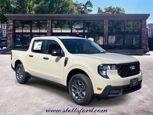 New 2025 Ford Maverick XLT w/ Equipment Group 301A AWD/4WD image 1