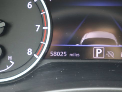 Used 2024 Nissan Sentra SV FWD image 10