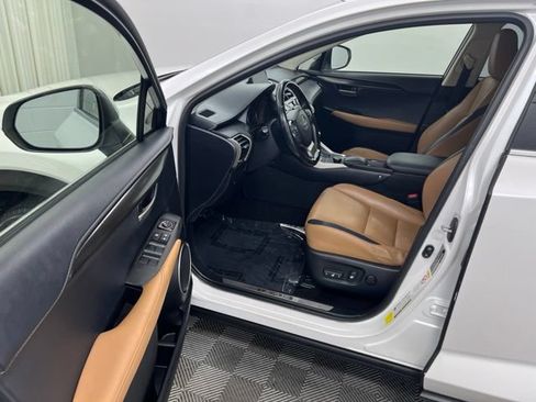 Used 2015 Lexus NX 200t AWD image 12