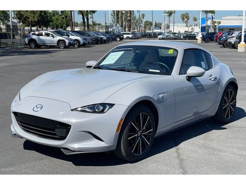 Certified 2025 MAZDA MX-5 Miata RF Grand Touring w/ Weather Package RWD image 2