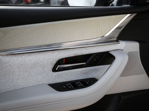 Used 2024 MAZDA CX-90 3.3 Turbo S w/ Premium Plus image 15