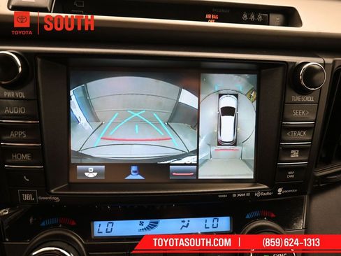 Used 2017 Toyota RAV4 Limited image 14