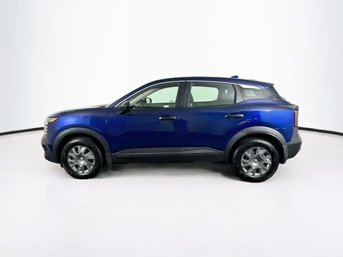 Used 2025 Nissan Kicks S FWD image 4