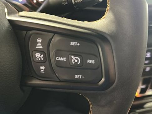 Used 2024 Jeep Wrangler Unlimited Sport AWD/4WD image 13