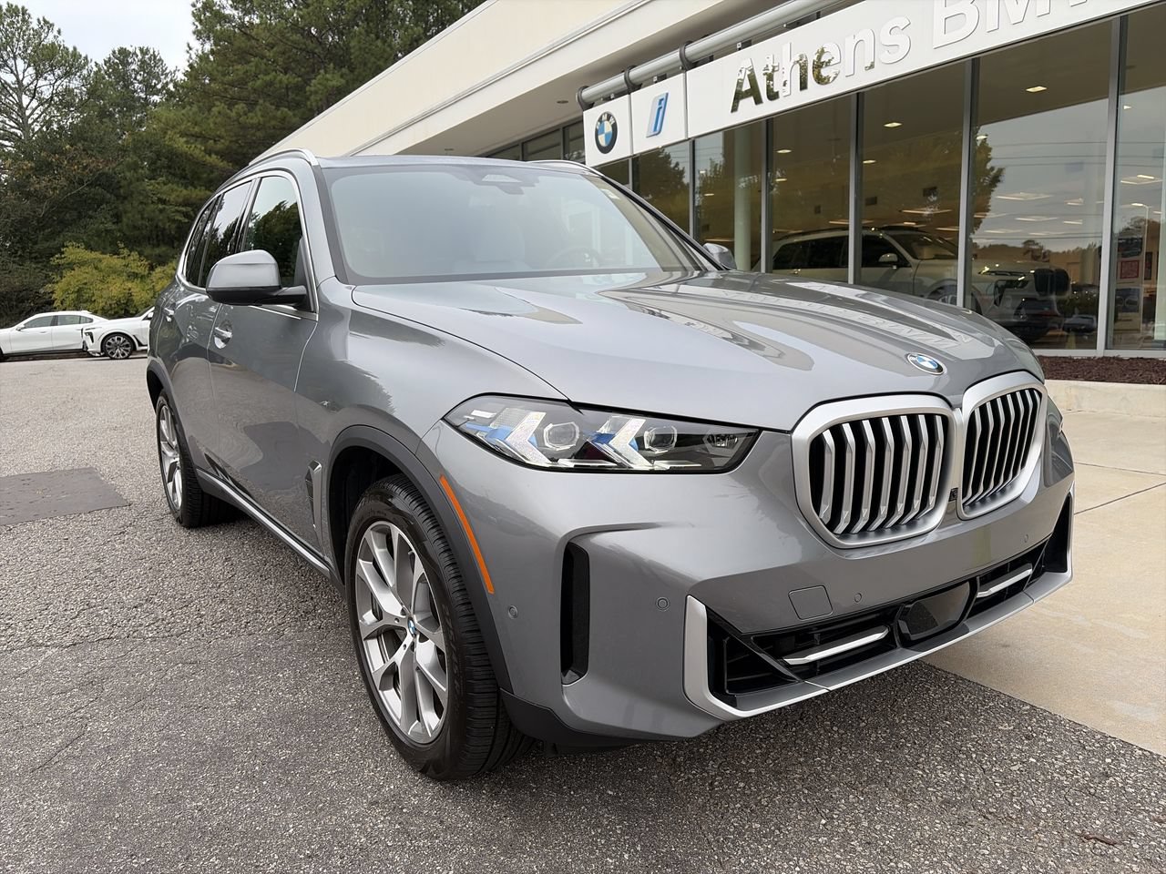 Used 2026 BMW X5 sDrive40i RWD image 1