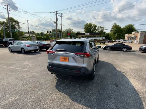 Used 2020 Toyota RAV4 LE w/ All Weather Liner Package AWD/4WD image 7