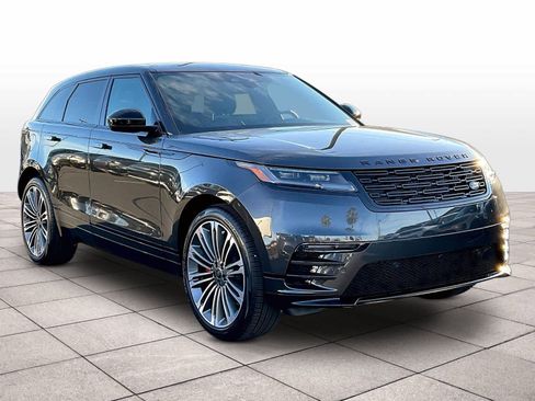 New 2025 Land Rover Range Rover Velar Dynamic SE image 2