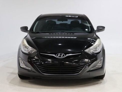 Used 2014 Hyundai Elantra SE w/ Option Group 02 image 2