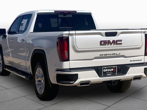 Used 2024 GMC Sierra 1500 Denali w/ Technology Package AWD/4WD image 12
