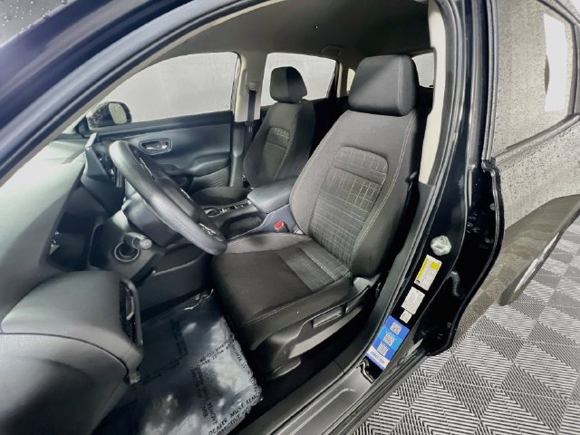Used 2024 Honda HR-V LX image 10