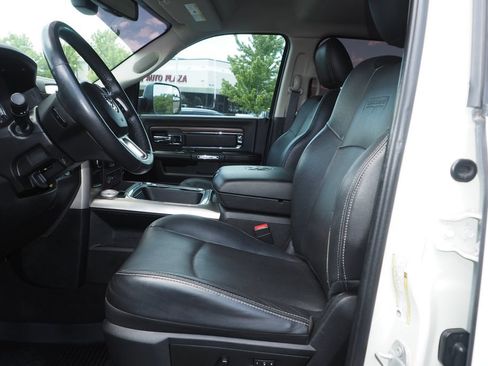 Used 2017 RAM 2500 Laramie w/ Sport Appearance Group AWD/4WD image 12