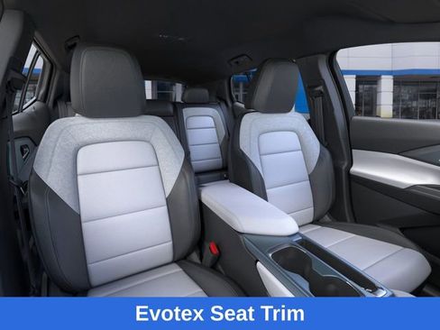 New 2026 Chevrolet Equinox EV LT image 17