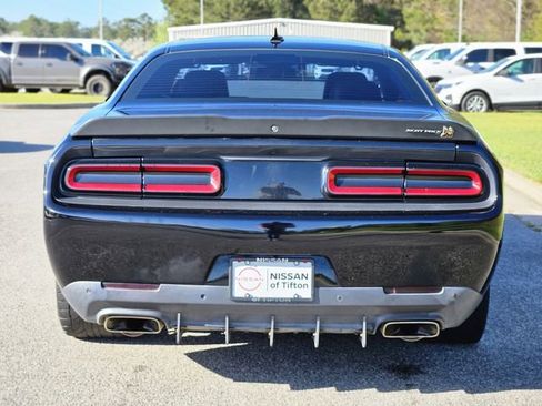 Used 2017 Dodge Challenger R/T Scat Pack w/ Dynamics Package image 5