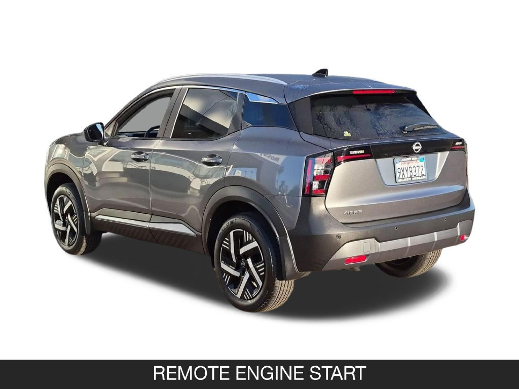 Used 2026 Nissan Kicks SV FWD image 7