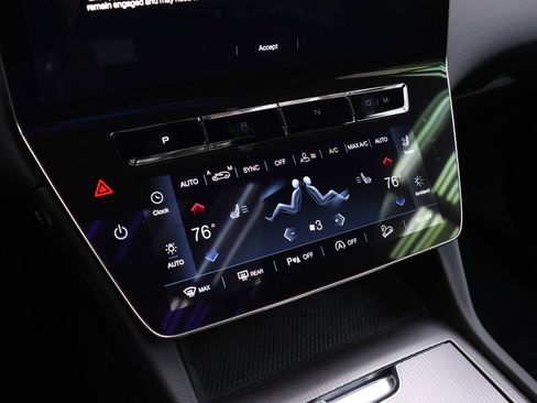 Used 2023 Maserati Grecale GT image 9