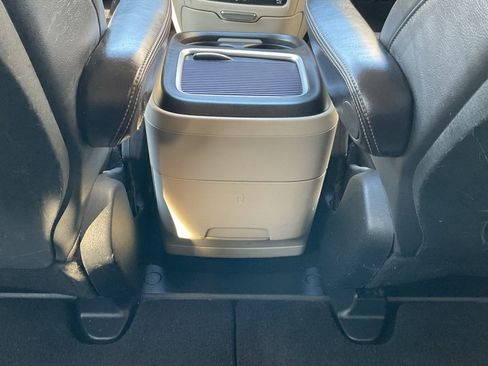 Used 2020 Chrysler Pacifica Touring-L Plus image 18