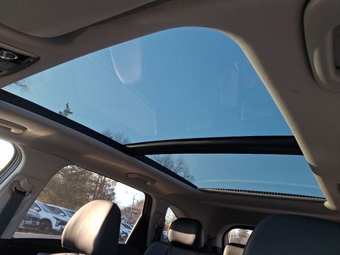 New 2026 Kia Sorento S image 8