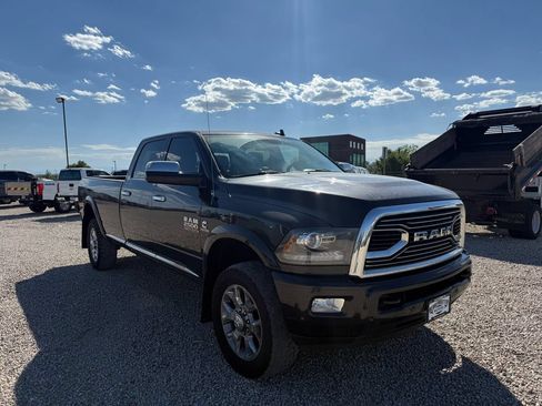Used 2017 RAM 2500 Limited AWD/4WD image 2