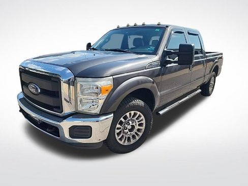 Used 2016 Ford F250 XL w/ XL Appearance Package RWD image 2