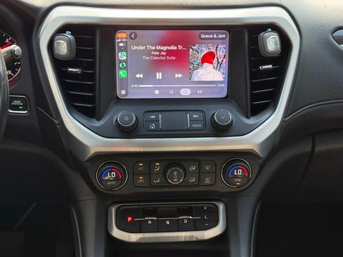 Used 2021 GMC Acadia SLT w/ Elevation Edition AWD/4WD image 17