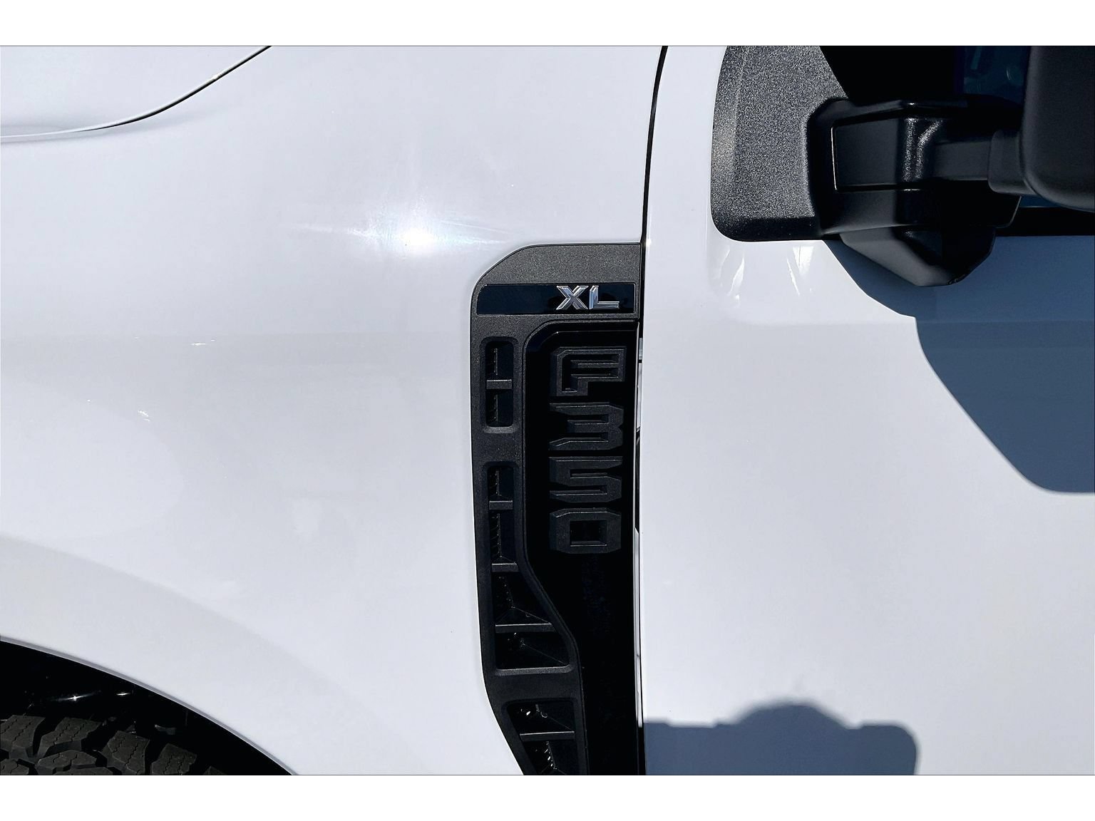 New 2027 Ford F350 XL w/ 360-Degree Camera Package AWD/4WD image 40