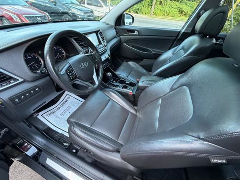 Used 2016 Hyundai Tucson Limited w/ Option Group 03 AWD/4WD image 22