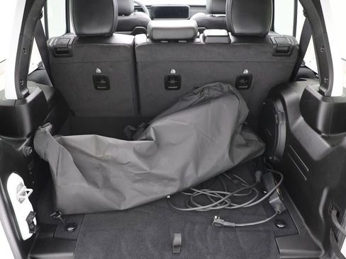 Used 2024 Jeep Wrangler Unlimited Rubicon 4xe image 12