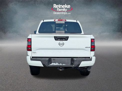 Used 2025 Nissan Frontier SV w/ SV Convenience Package image 6